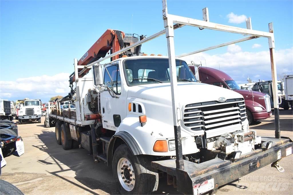 Sterling L8500 Nosturiautot