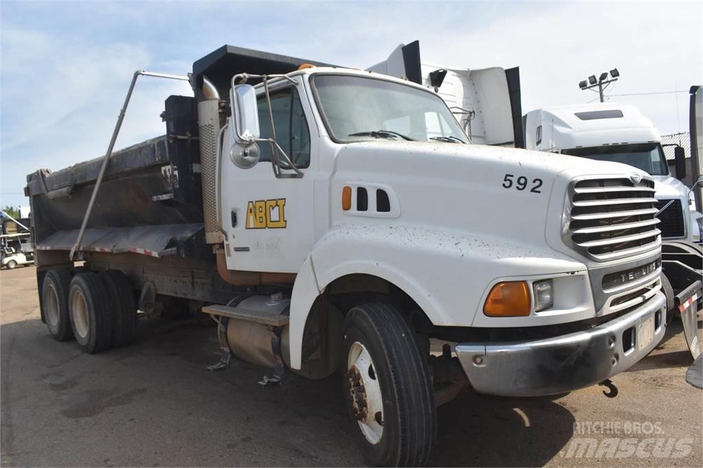 Sterling L9500 Sora- ja kippiautot