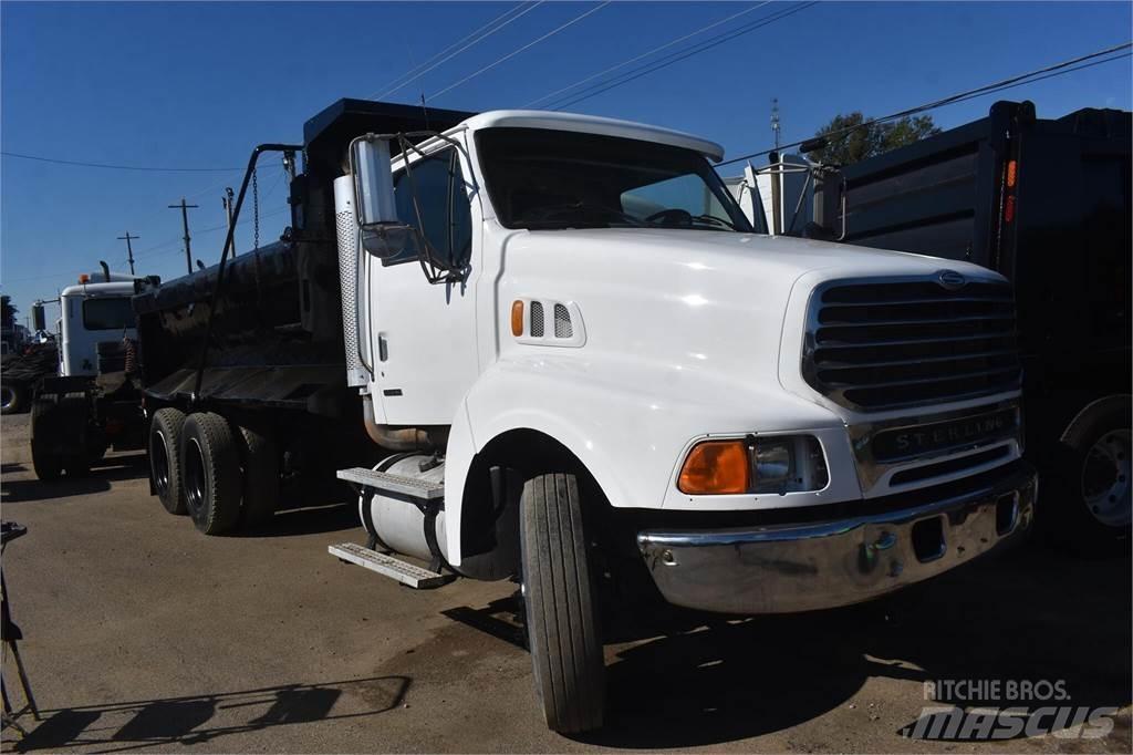 Sterling L9500 Sora- ja kippiautot