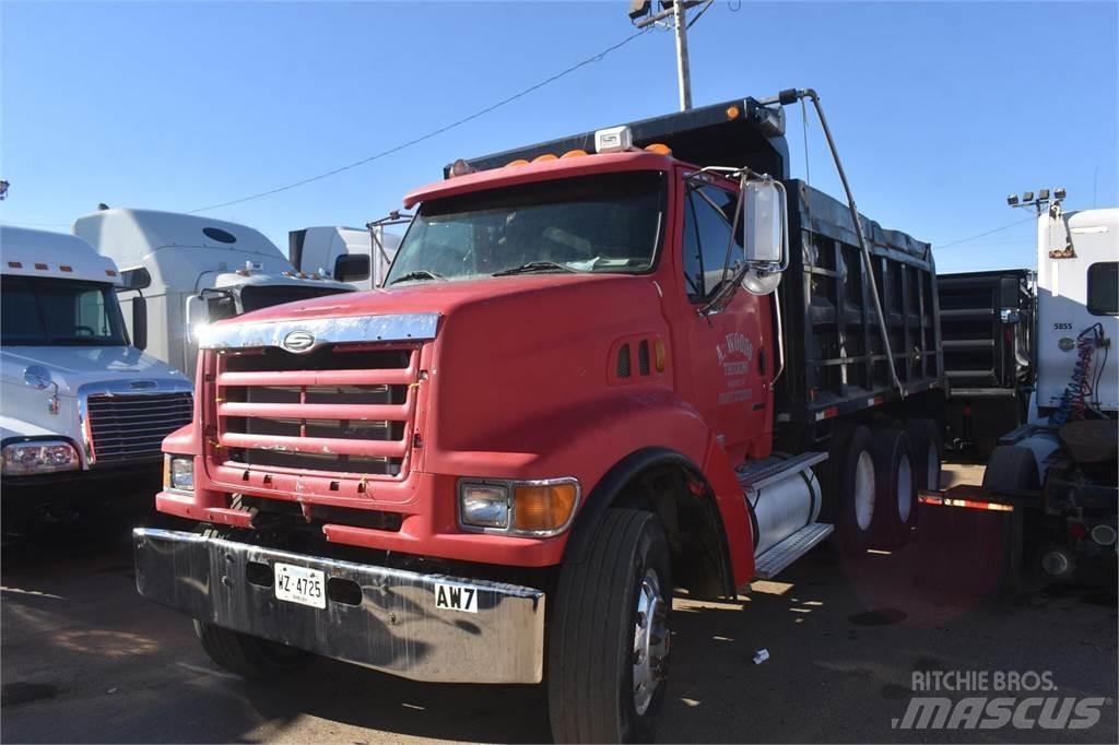 Sterling L9500 Sora- ja kippiautot