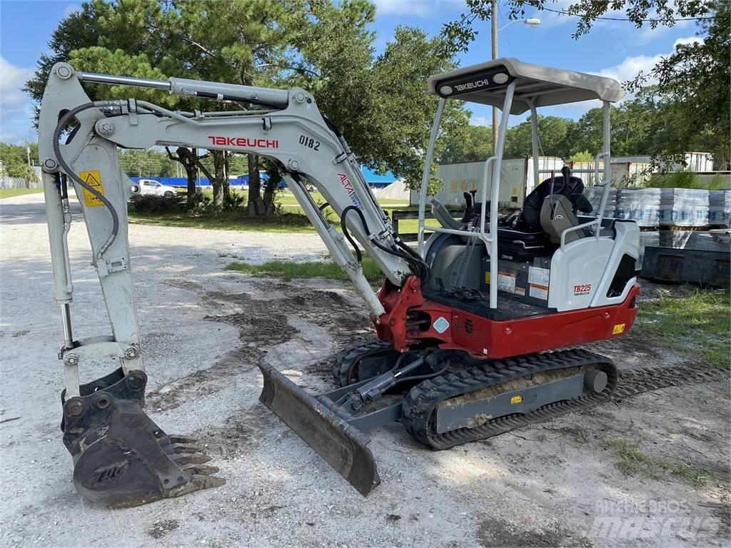Takeuchi TB225 Minikaivukoneet < 7t