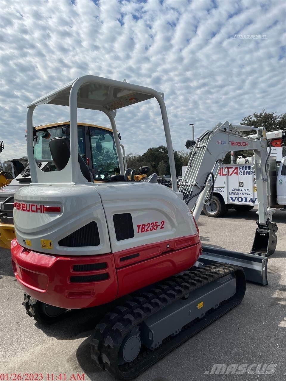 Takeuchi TB235-2 Minikaivukoneet < 7t