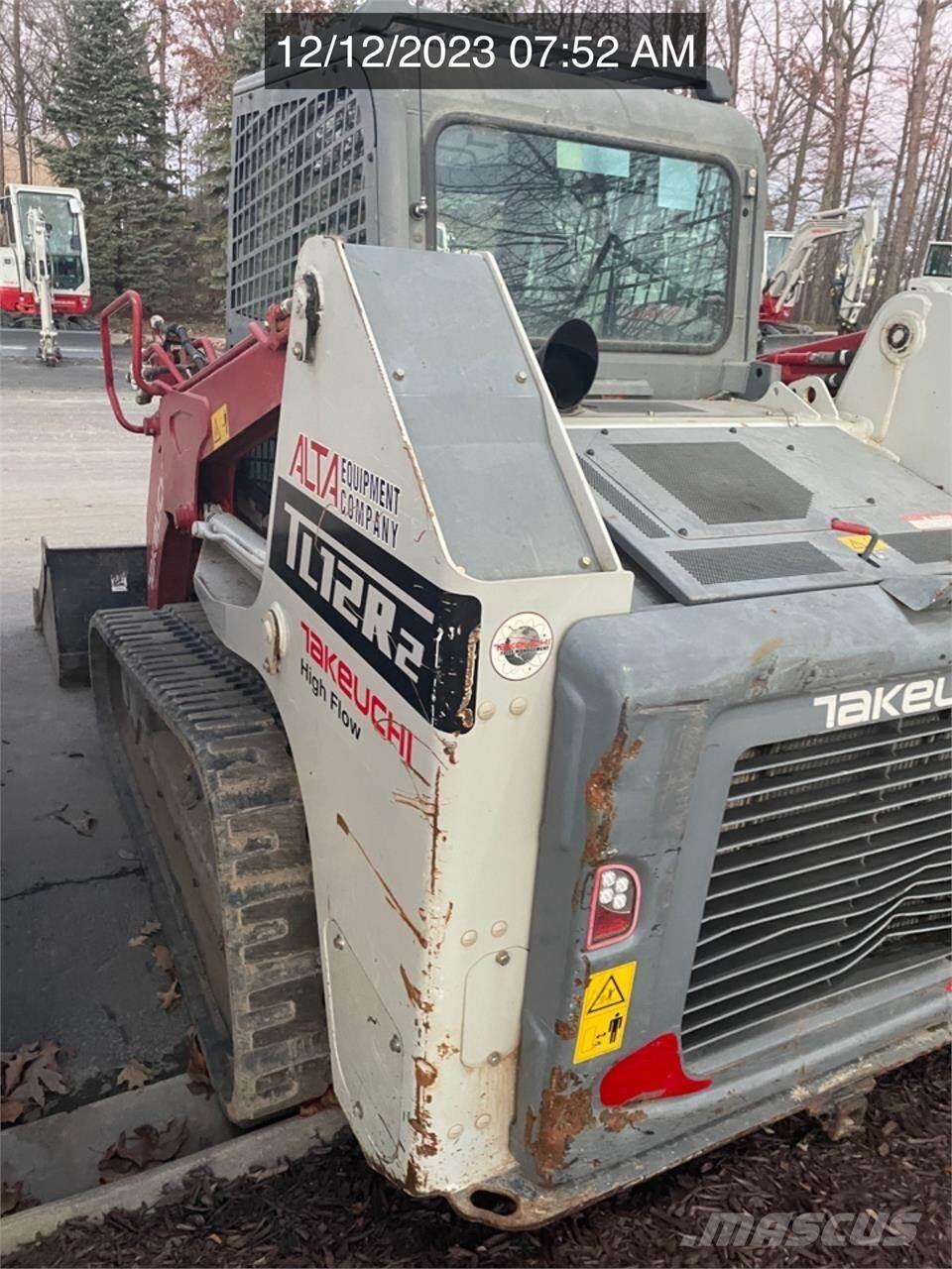 Takeuchi TL12R2 Liukuohjatut kuormaajat