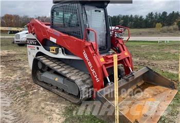 Takeuchi TL12V2 Liukuohjatut kuormaajat