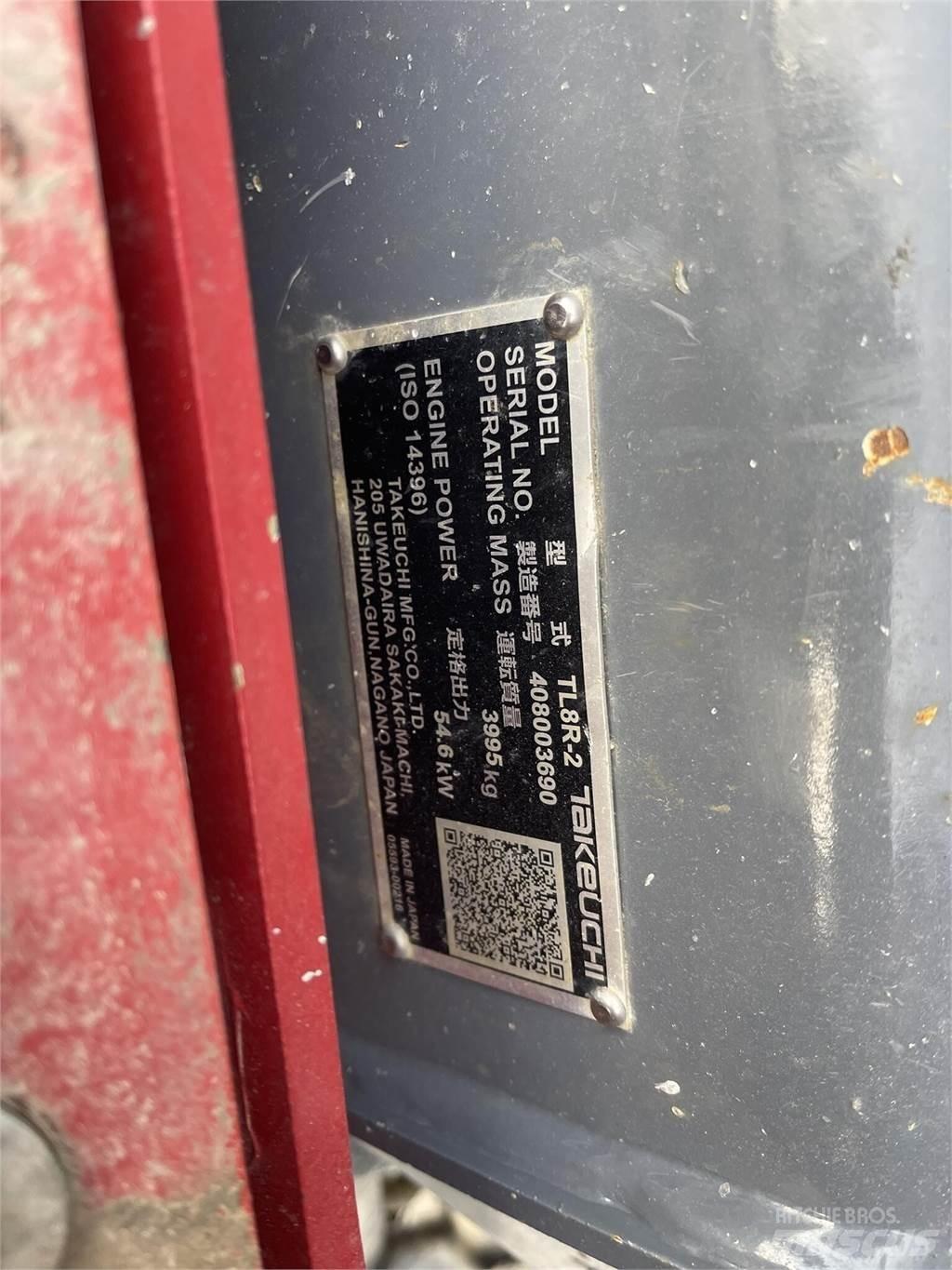 Takeuchi TL8R2 Liukuohjatut kuormaajat