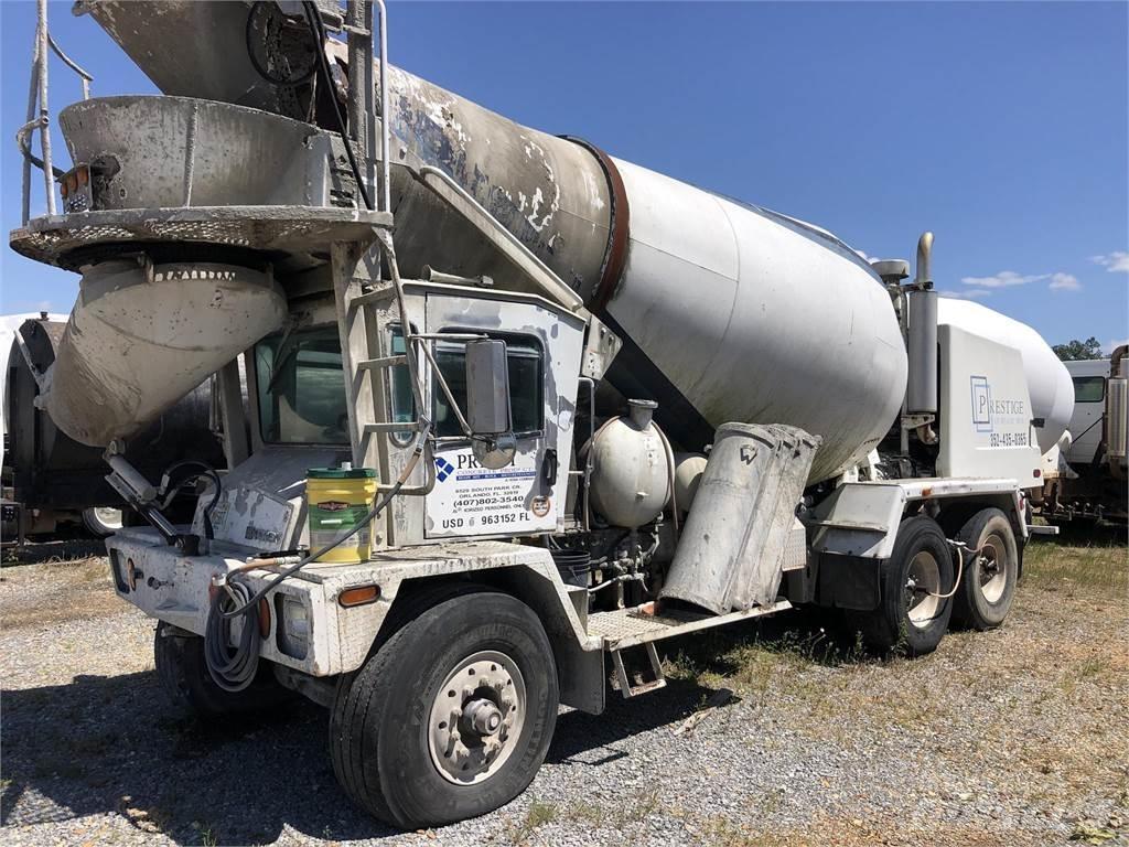 Terex FDB6000 Betonikuorma-autot