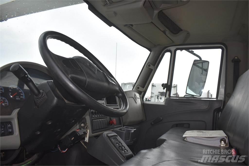 Terex HRX55 Nostolava-autot