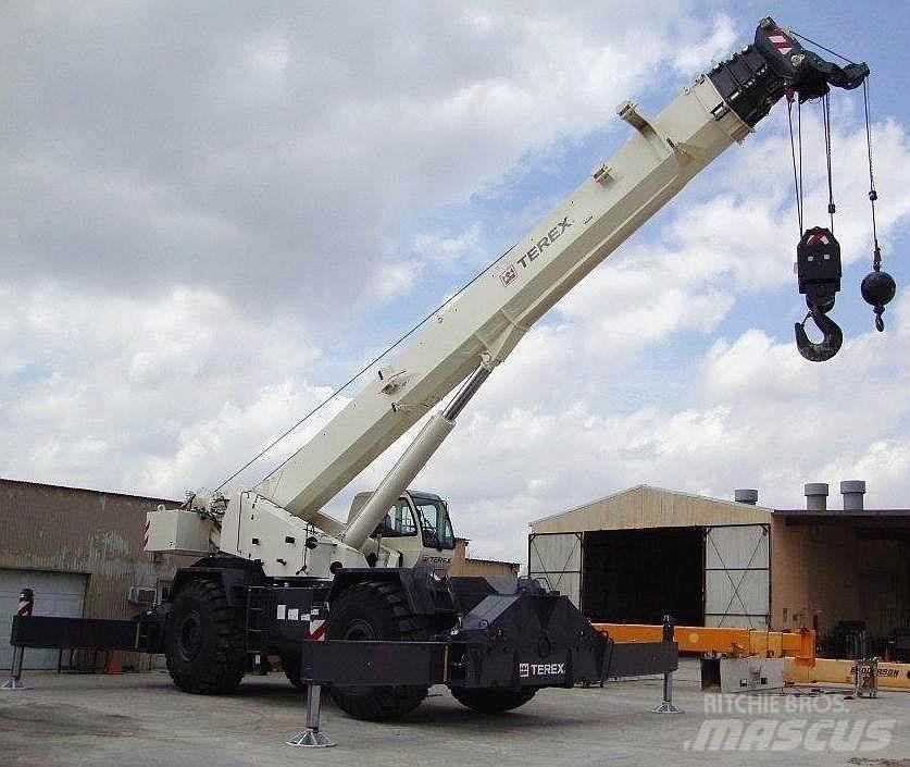Terex RT130 RT-nosturit