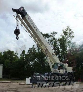 Terex RT670 RT-nosturit