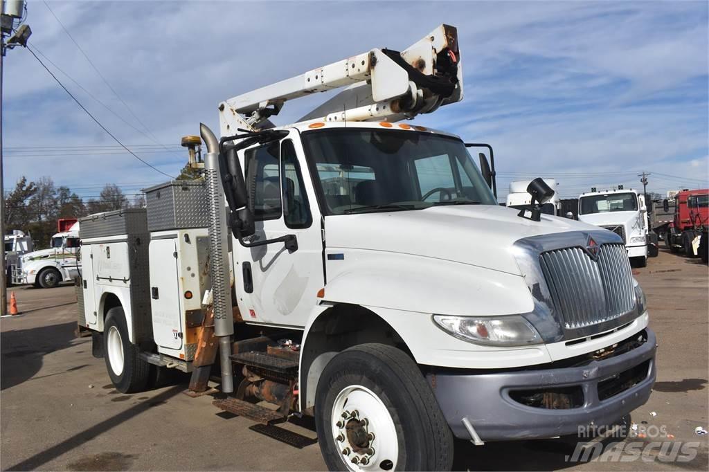 Terex TL38P Nostolava-autot