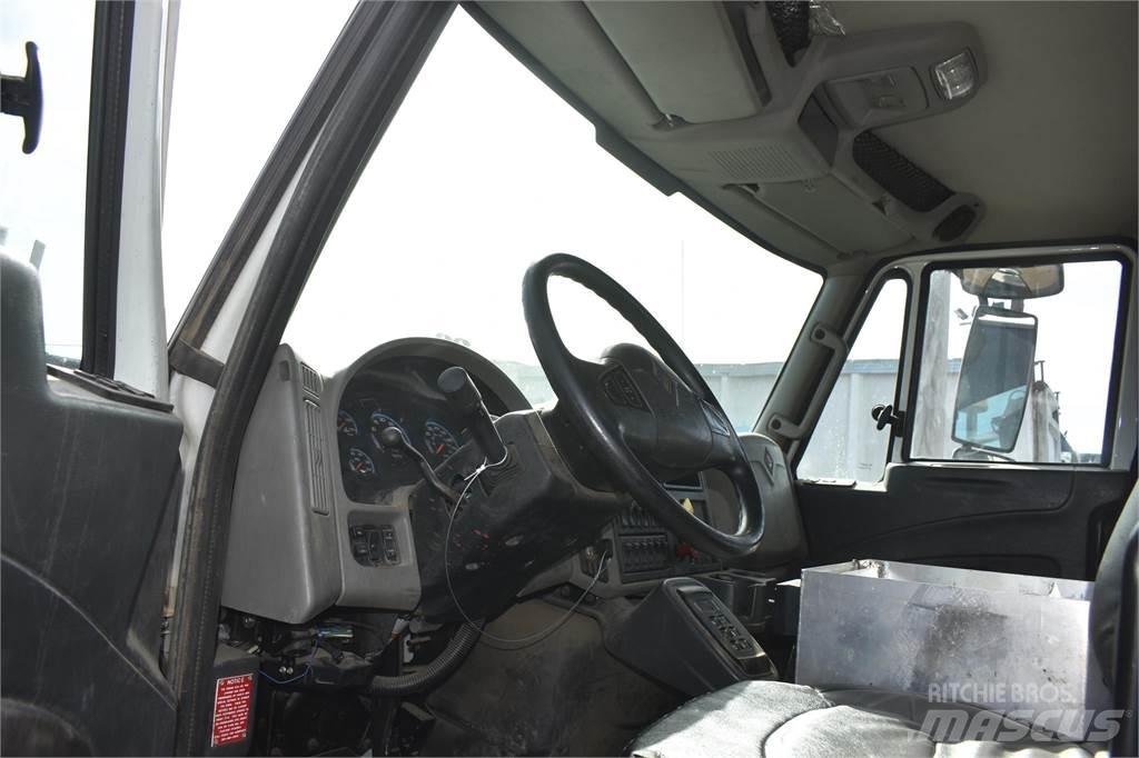 Terex TL38P Nostolava-autot