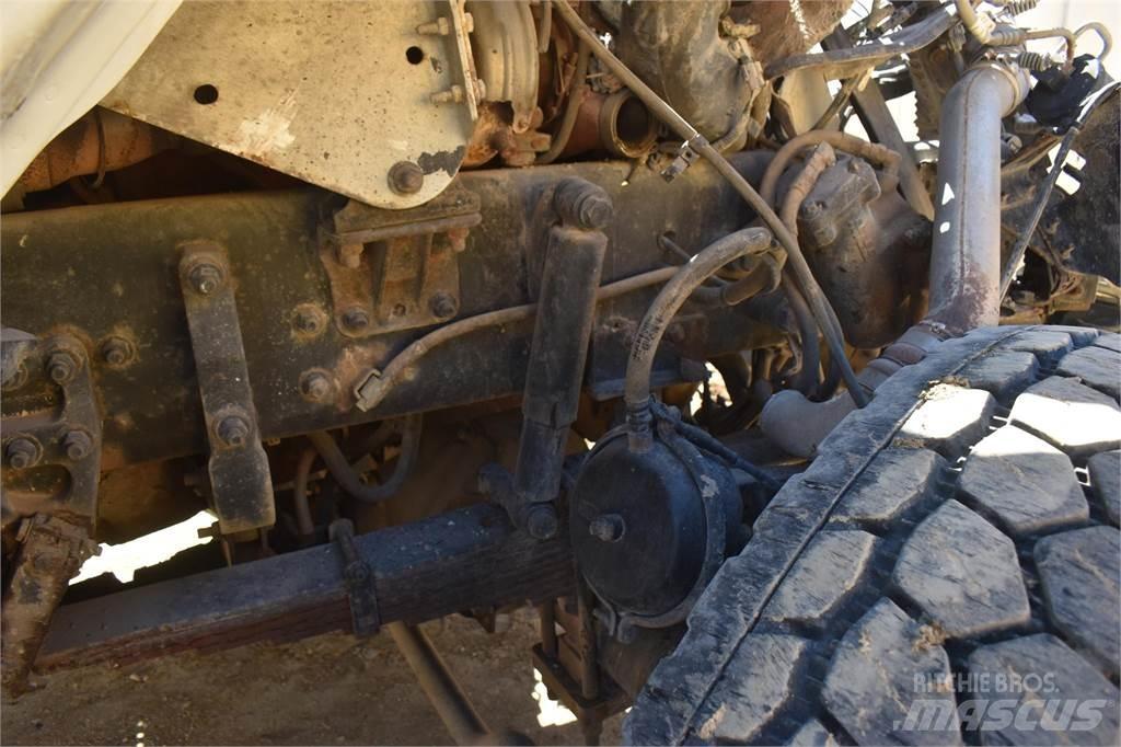 Terex TM100 Nostolava-autot