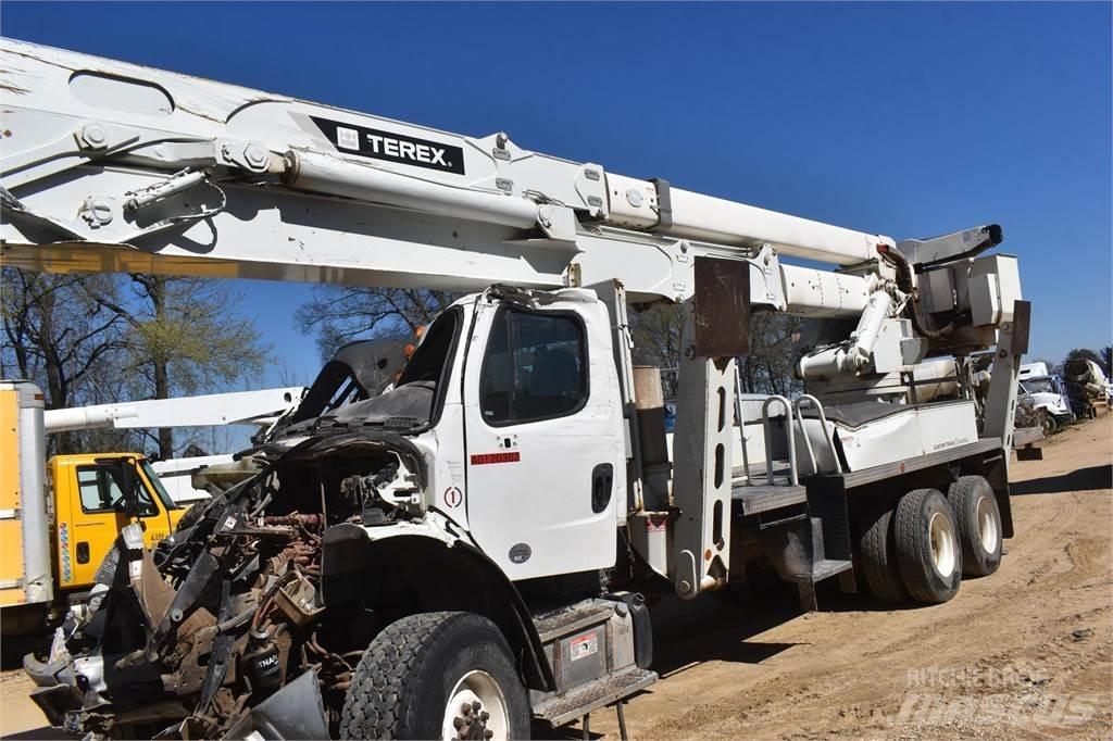Terex TM100 Nostolava-autot