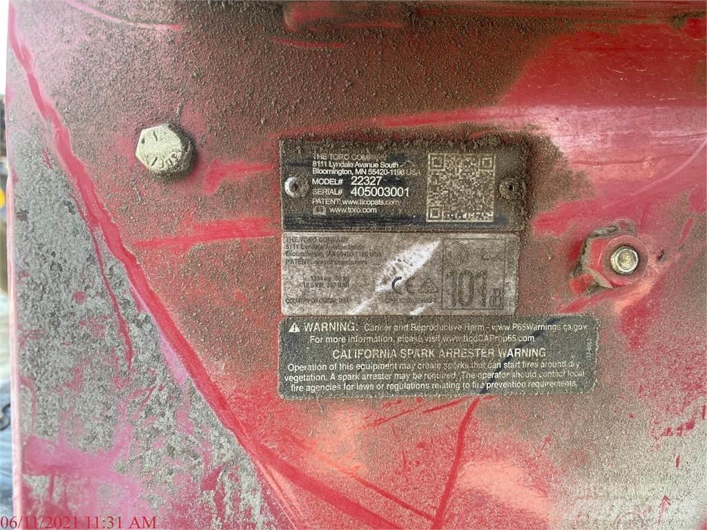 Toro DINGO TX1000N Liukuohjatut kuormaajat