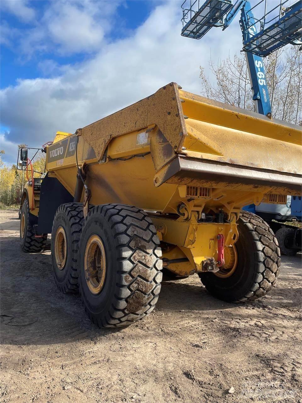 Volvo A25G Dumpperit