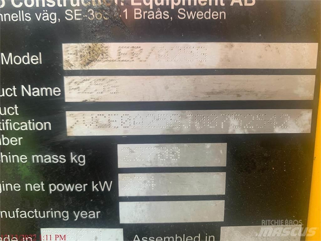 Volvo A25G Dumpperit