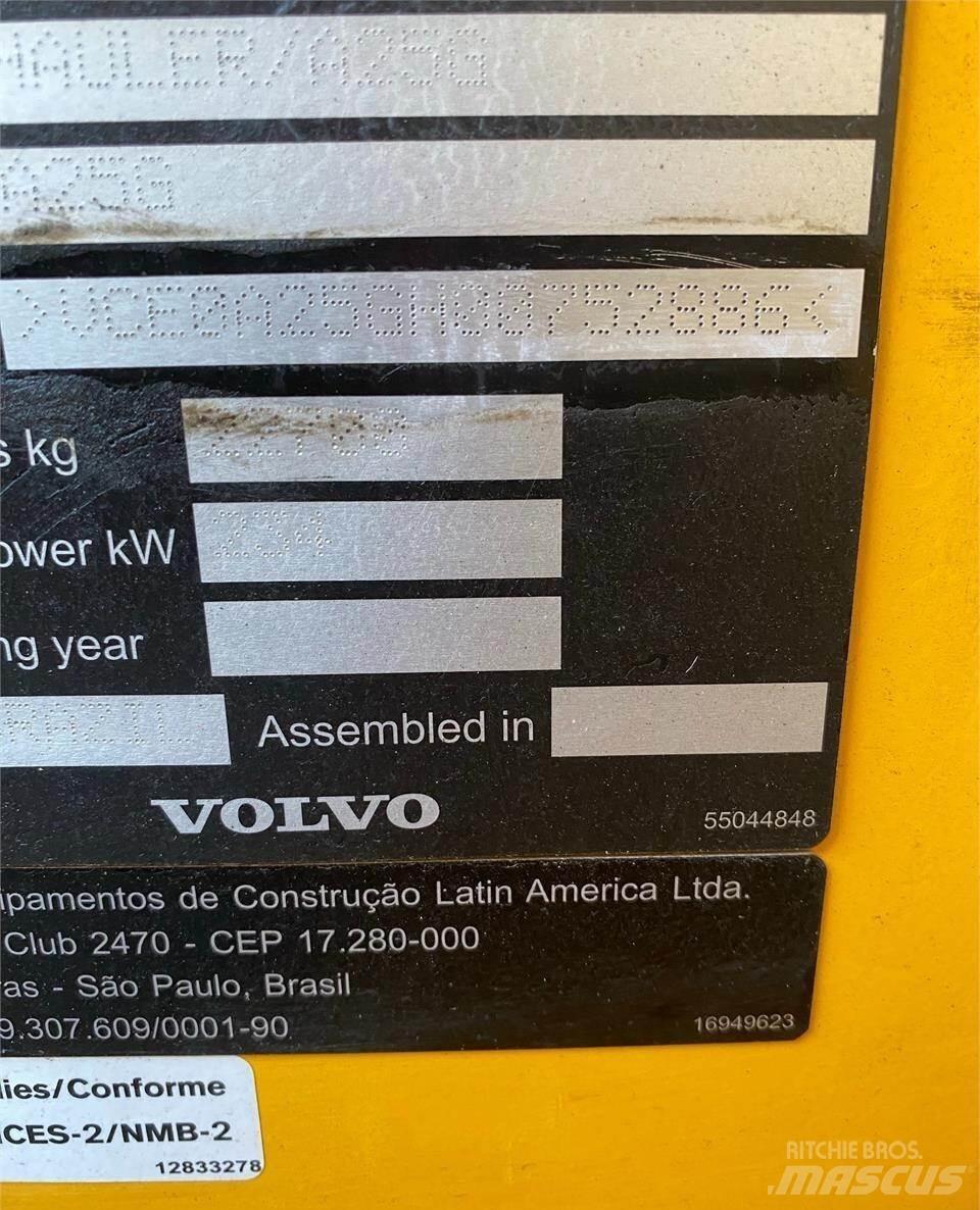 Volvo A25G Dumpperit