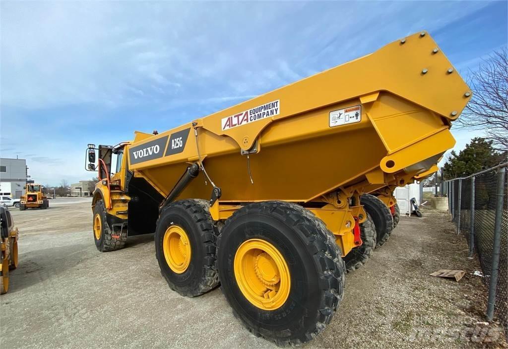 Volvo A25G Dumpperit