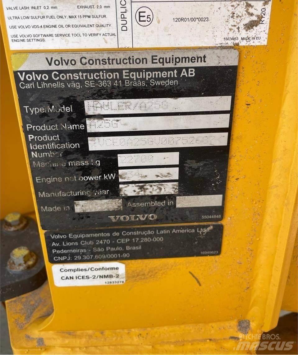Volvo A25G Dumpperit