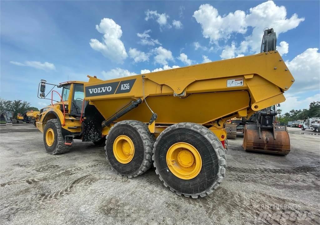Volvo A25G Dumpperit