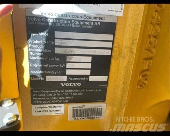 Volvo A25G Dumpperit