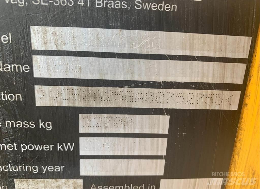 Volvo A25G Dumpperit