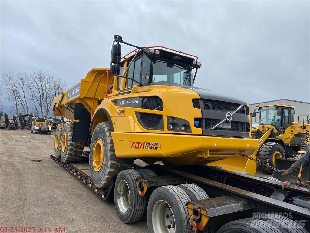 Volvo A30G Vesisäiliöautot