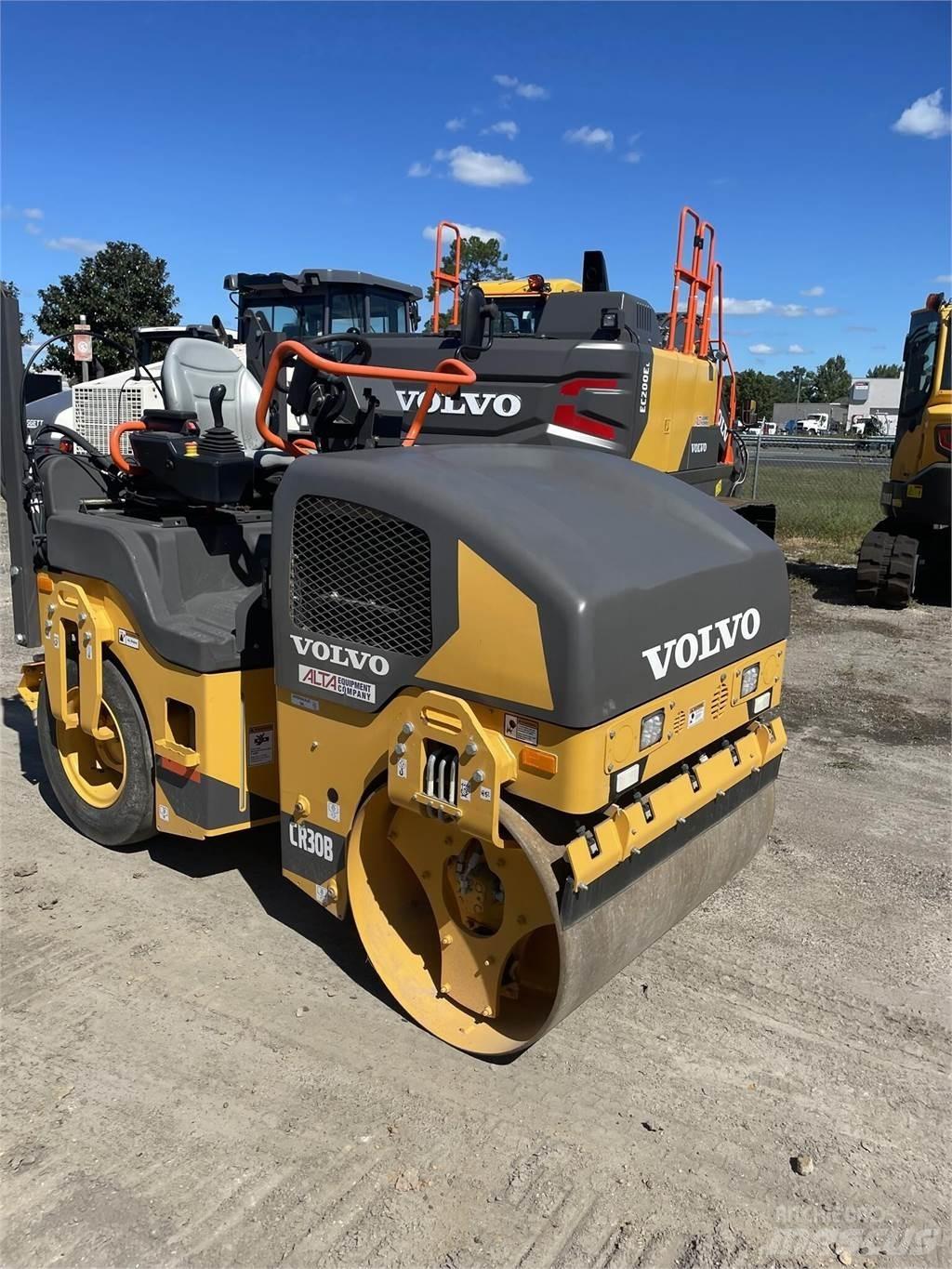 Volvo CR30B Yhdistelmäjyrät