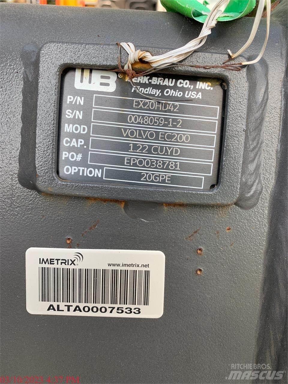 Volvo EC200EL Telakaivukoneet
