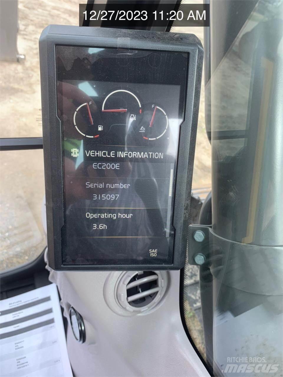 Volvo EC200EL Telakaivukoneet