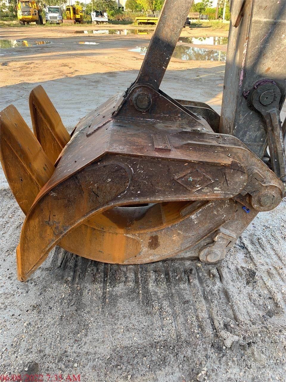 Volvo EC220EL Telakaivukoneet
