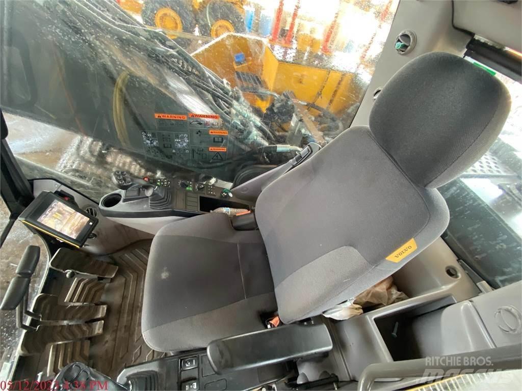 Volvo EC220EL Telakaivukoneet