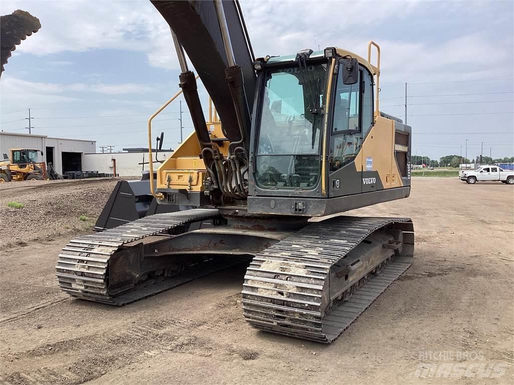 Volvo EC250EL Telakaivukoneet