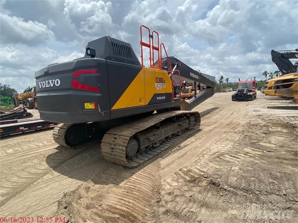 Volvo EC300E LR Telakaivukoneet