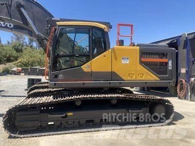 Volvo EC300EL Telakaivukoneet