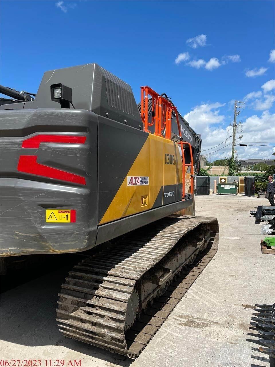 Volvo EC300EL Telakaivukoneet