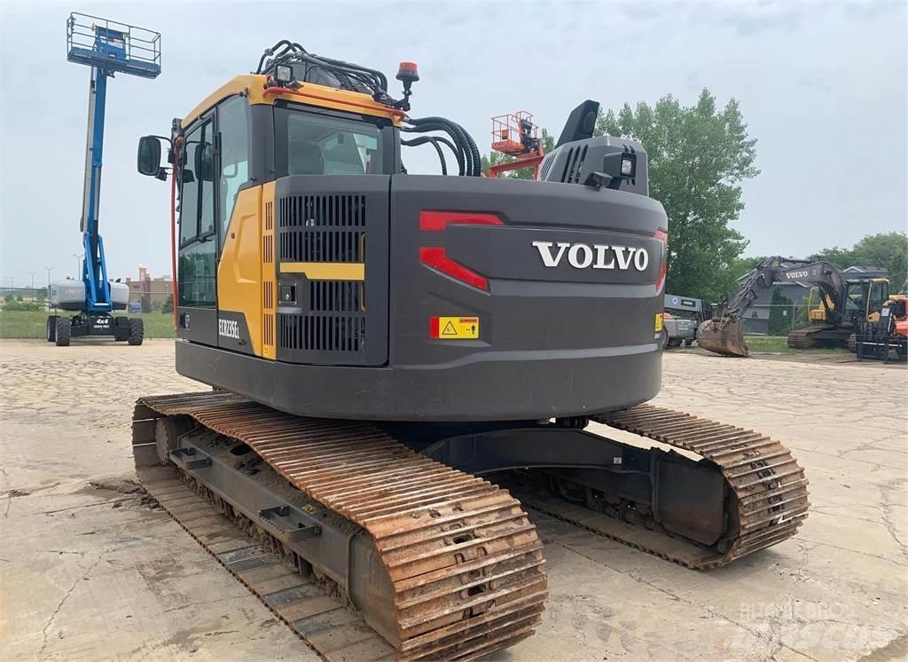 Volvo ECR235EL Telakaivukoneet