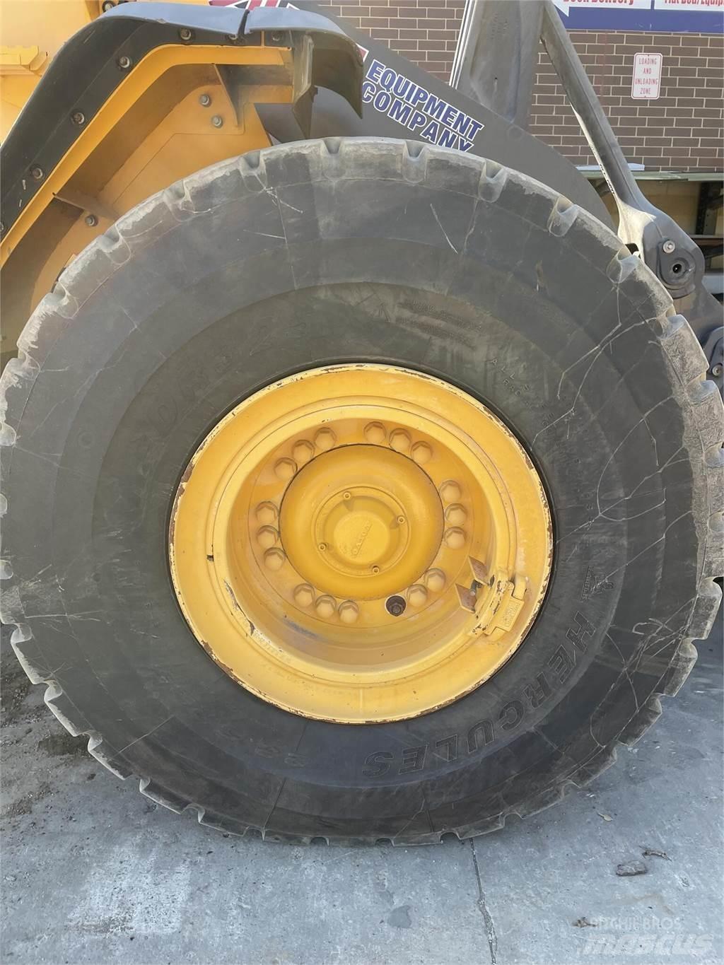 Volvo L110H Pyöräkuormaajat