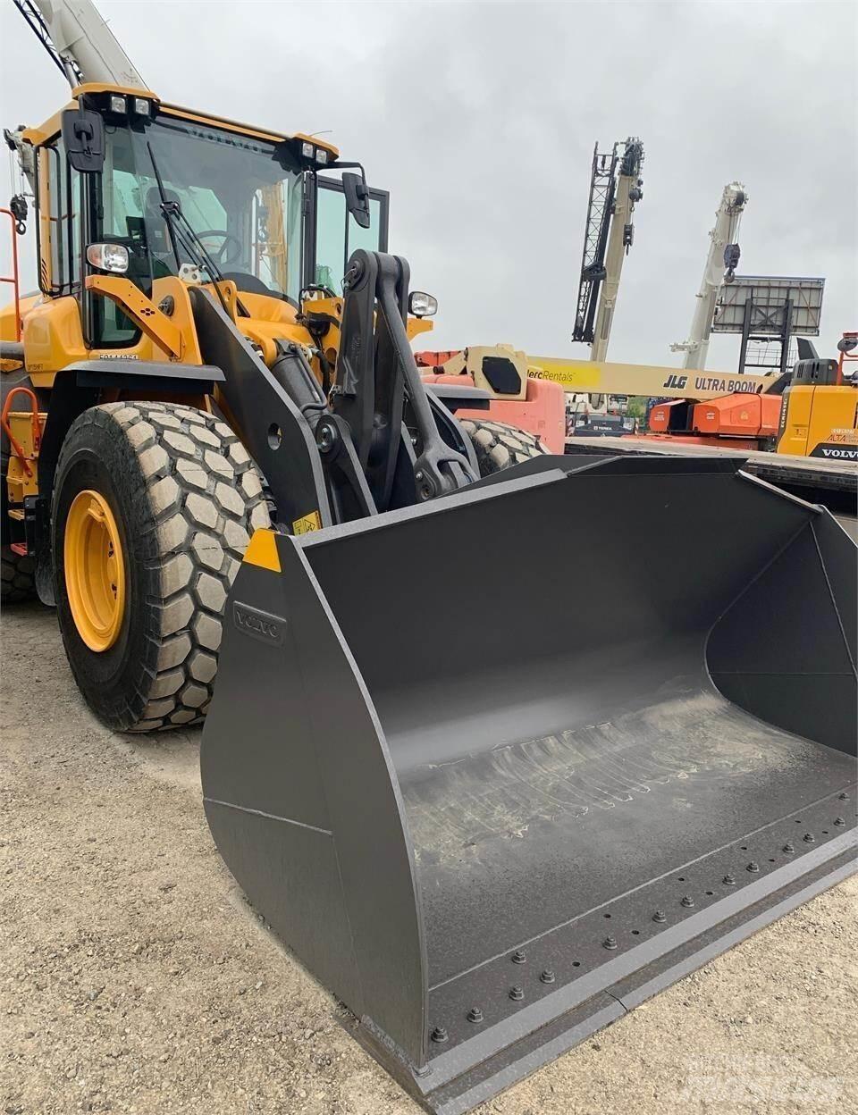 Volvo L120H Pyöräkuormaajat