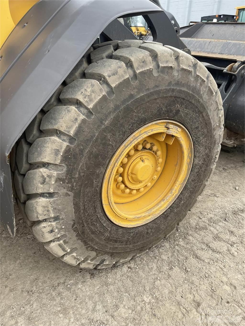 Volvo L90H Pyöräkuormaajat