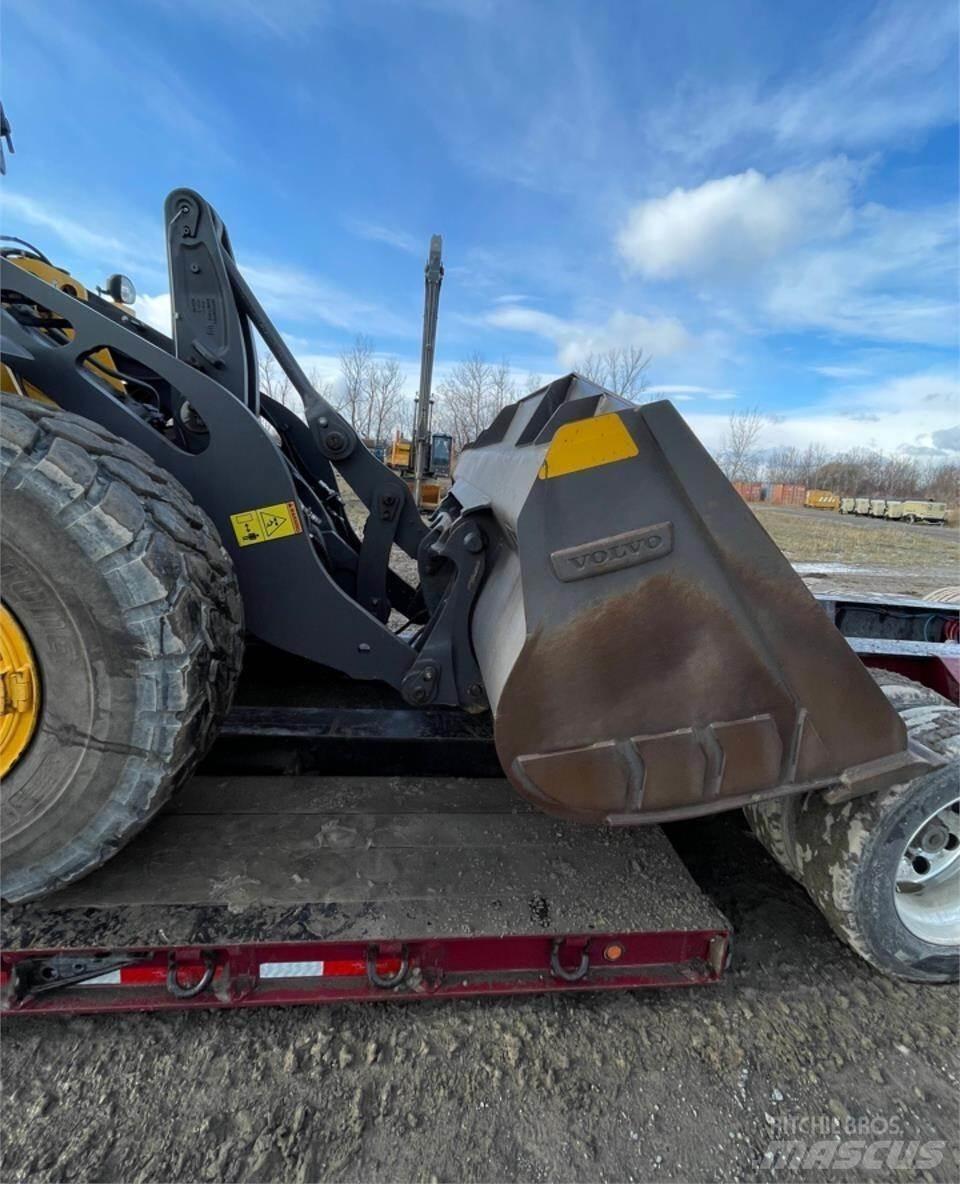 Volvo L90H Pyöräkuormaajat