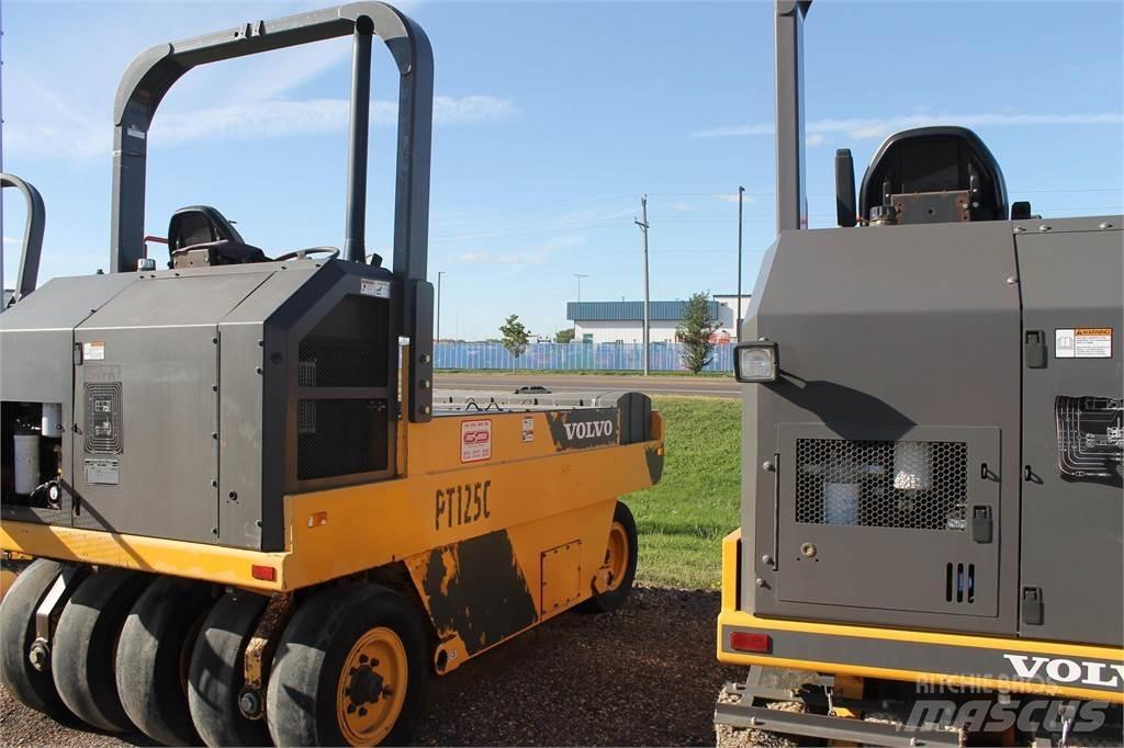 Volvo PT125C Kumipyöräjyrät