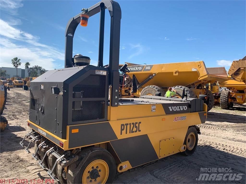 Volvo PT125C Kumipyöräjyrät