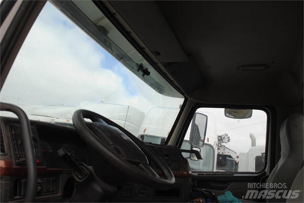 Volvo VHD64B200 Betonikuorma-autot