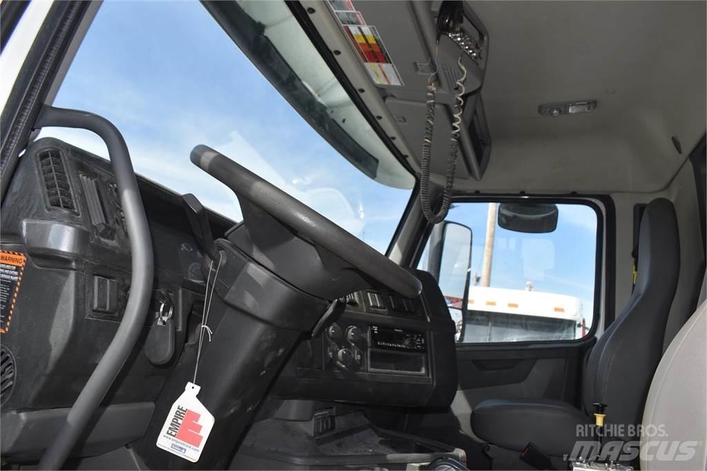 Volvo VHD84B300 Sora- ja kippiautot