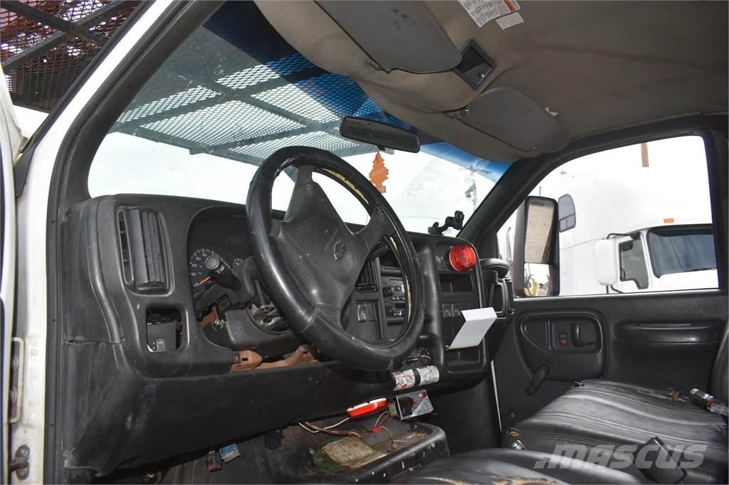  WILKIE 60 Nosturiautot