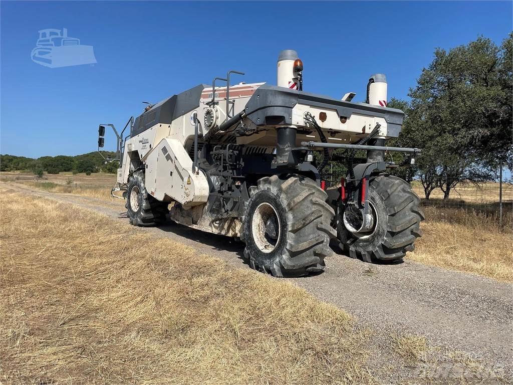 Wirtgen WR240I Asfaltin uusiokäyttölaitteet