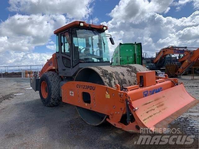 XCMG CV123PDU Tandemjyrät