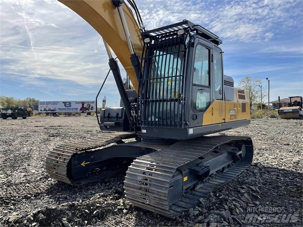 XCMG XE210U Telakaivukoneet