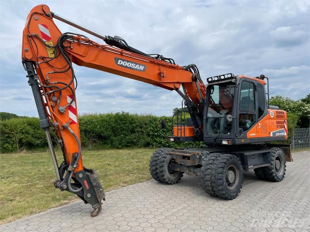 Doosan DX170W-5 Pyöräkaivukoneet